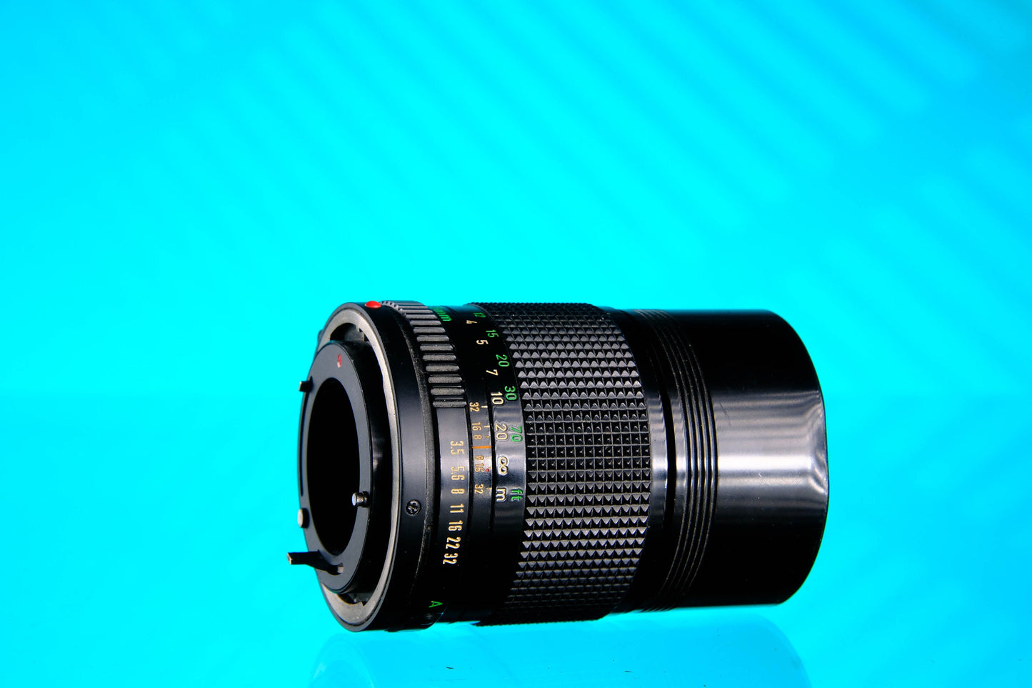 Canon 135mm F/3.5 FD-Mount Telephoto Lens