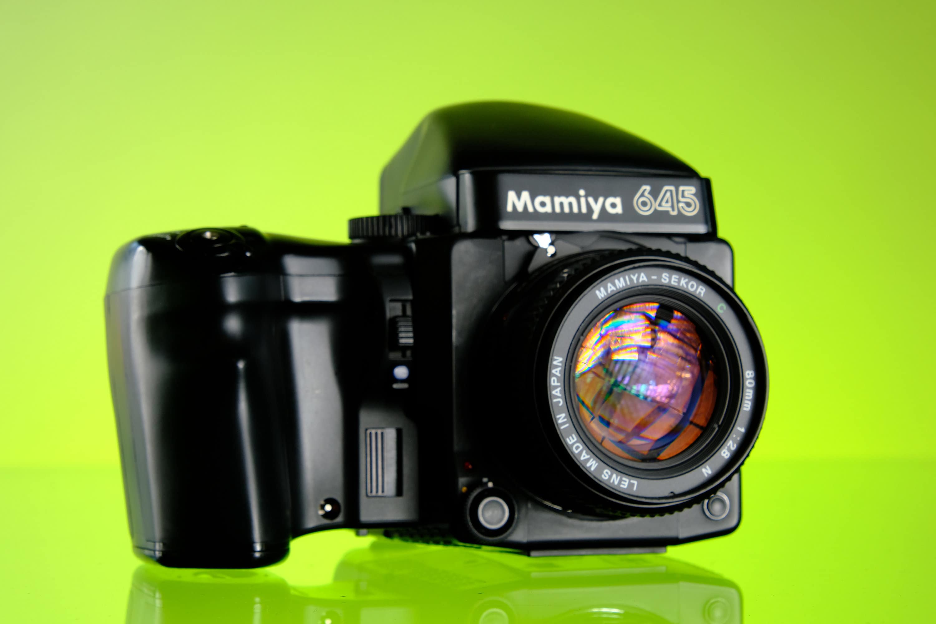 Mamiya M645 + MAMIYA-SEKOR C 80mm F2.8 マミヤ MF中判フィルムカメラ 単焦点レンズ セット 13824(マミヤ)｜売買されたオークション情報、yahooの商品情報をアーカイブ公開  - オークファン フィルムカメラ