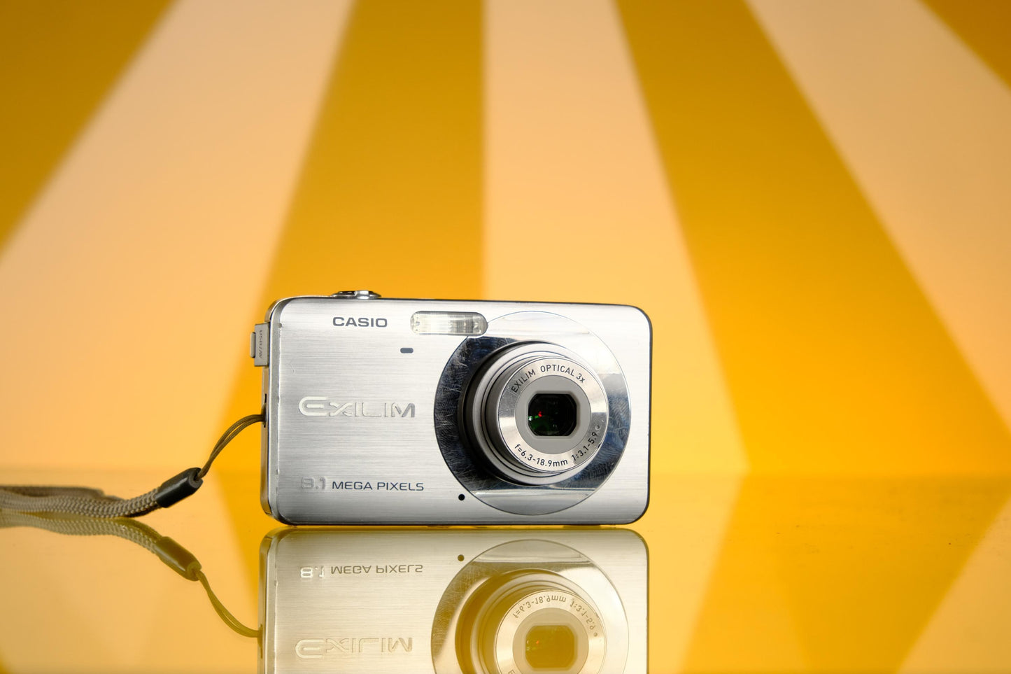 Casio Exilim EX-Z80 Digicam Digital Camera Point and Shoot