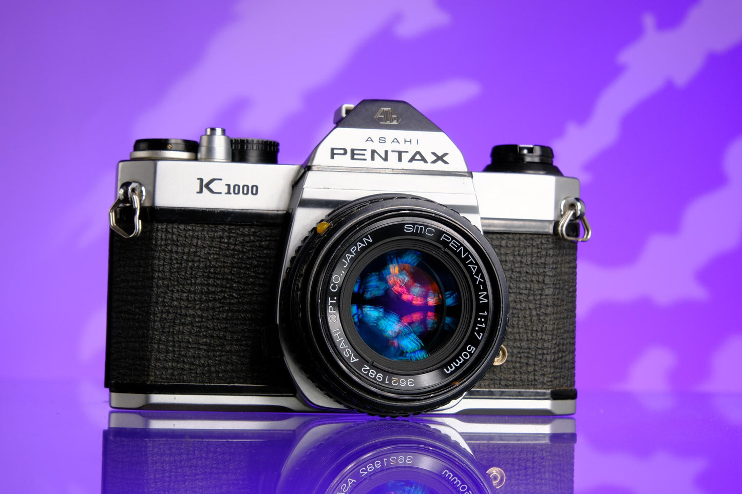 Pentax K1000 35mm SLR Film Camera + A 50mm f/1.7 Lens - EXC!